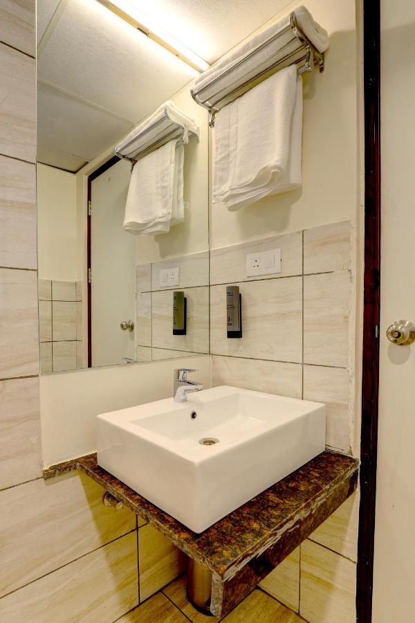 Myspace Express Gd Inn Bangalore Extérieur photo